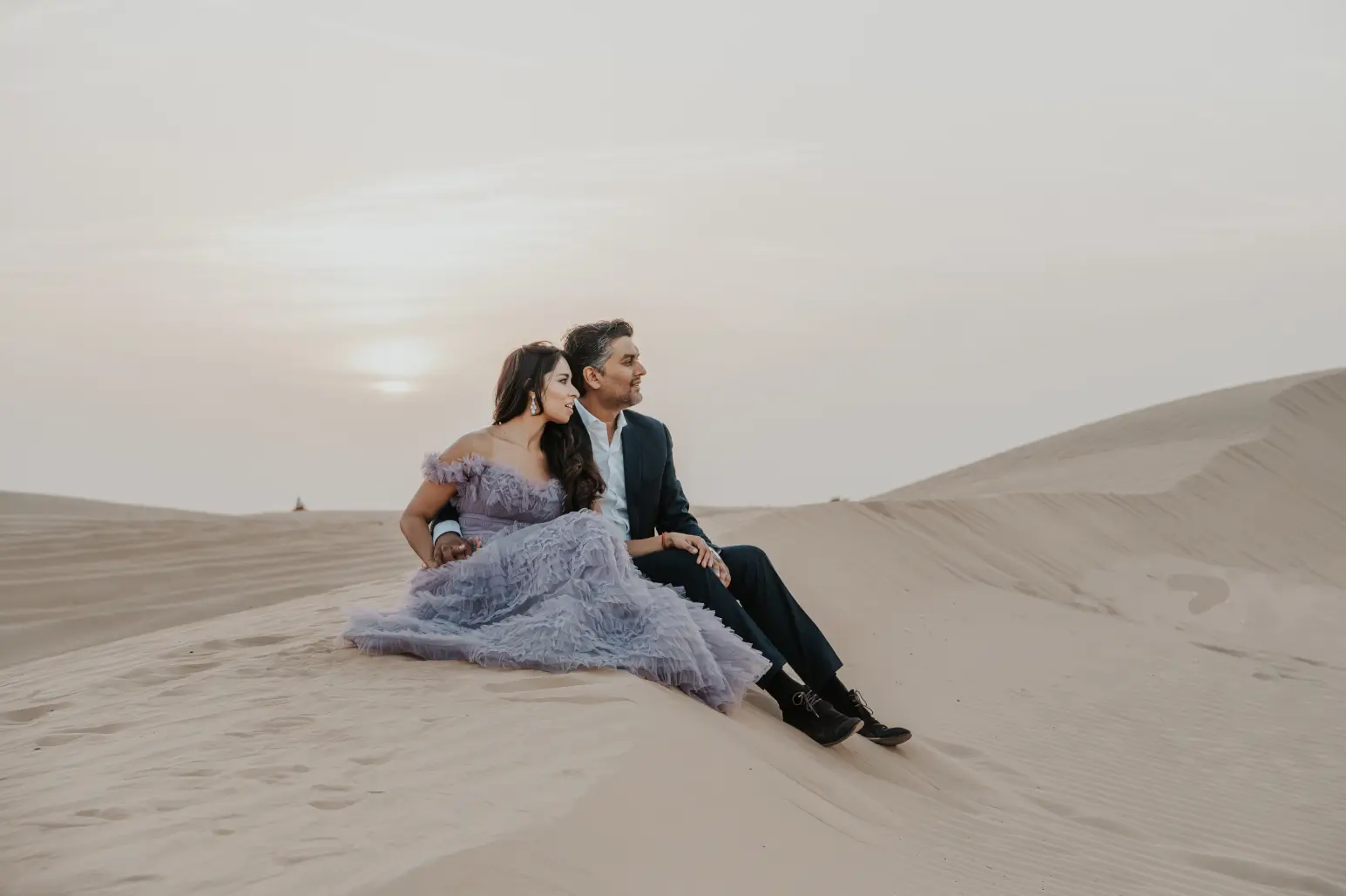 Dubai Desert Photoshoot and Dubai Desert photographer